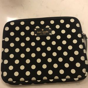 ♠️KateSpade Neoprene iPad polka dot zipper sleeve